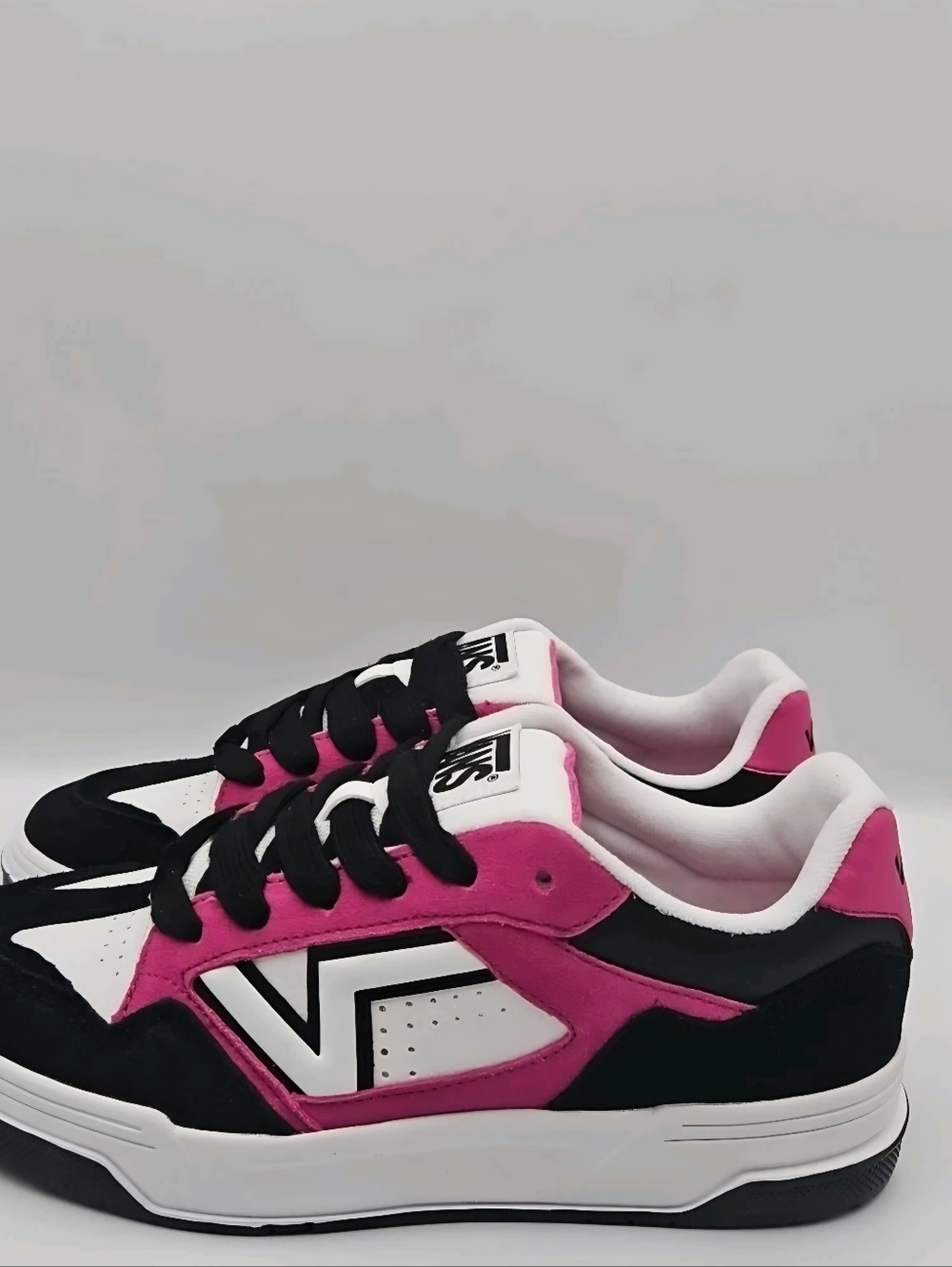 Vans Upland Y2K Black/Pink